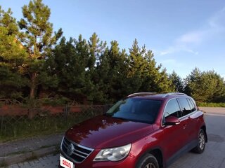 2011 Volkswagen Tiguan I, красный, 1120000 рублей, вид 1