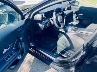 2019 Mercedes-Benz A-Класс 200 IV (W177), чёрный, 1900000 рублей, вид 5