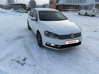2011 Volkswagen Passat B7, белый, 1300000 рублей, вид 3