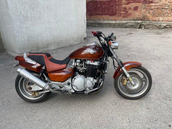 1997 Honda X4, коричневый, 420000 рублей - вид 7