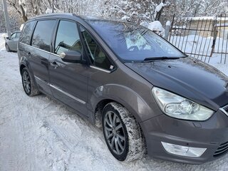 2011 Ford Galaxy II Рестайлинг, коричневый, 1200000 рублей, вид 3