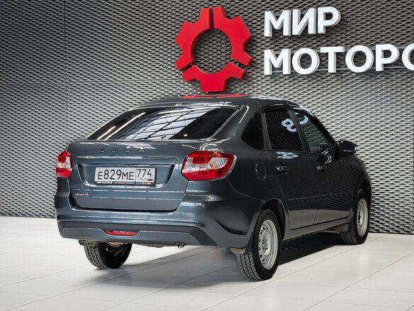 2025 Lada (ВАЗ) Granta I Рестайлинг, серый, 888000 рублей - вид 3