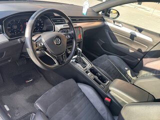 2019 Volkswagen Passat B8, фиолетовый, 2300000 рублей, вид 5