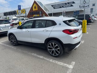 2018 BMW X2 sDrive18i I (F39), белый, 2500000 рублей, вид 2
