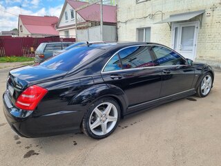 2011 Mercedes-Benz S-Класс 500 Long V (W221) Рестайлинг, чёрный, 1650000 рублей, вид 3