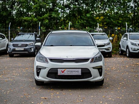 2017 Kia Rio IV, белый, 610000 рублей, вид 3