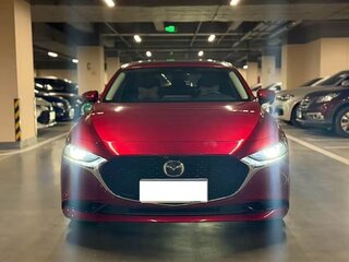 2022 Mazda 3 Axela IV (BP), красный, 1320000 рублей, вид 2