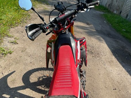 2023 Regulmoto CR-Z 300, красный, 180000 рублей, вид 4