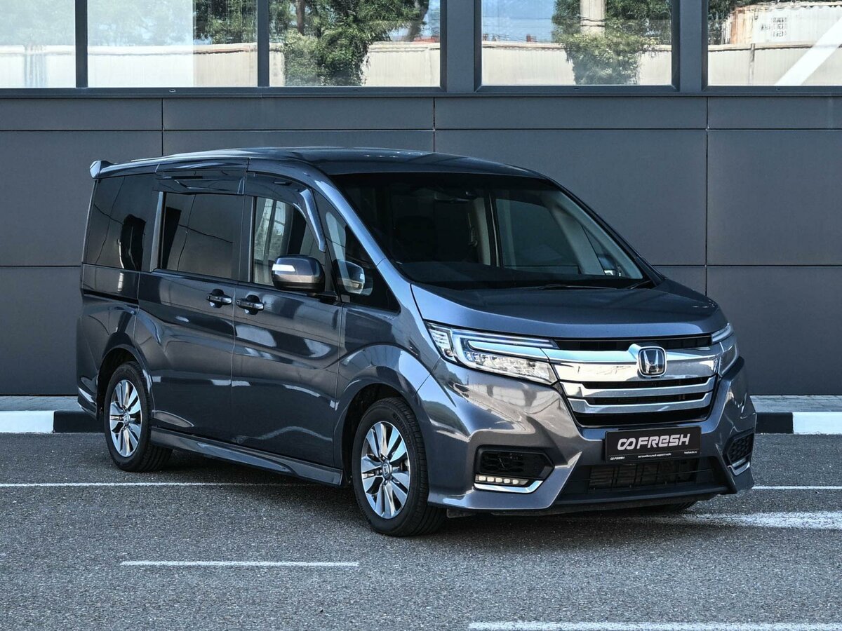Открыть фотографии: Honda Stepwgn V Рестайлинг