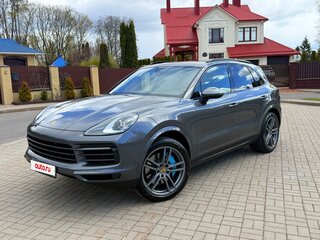 2020 Porsche Cayenne III, серый, 6100000 рублей, вид 1