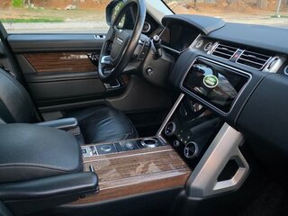 2018 Land Rover Range Rover IV Рестайлинг, чёрный, 5800000 рублей, вид 4