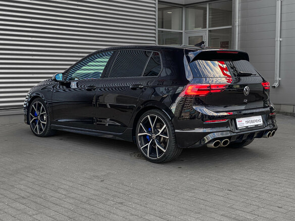 2021 Volkswagen Golf R VIII, чёрный, 4550000 рублей - вид 6
