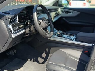 2023 Audi Q8 45 TDI I (4M), серый, 8500000 рублей, вид 5