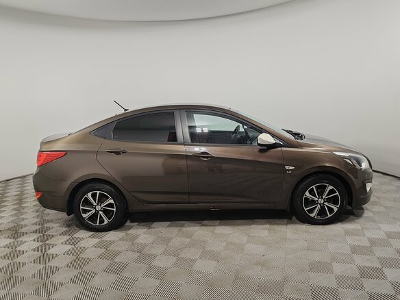 2014 Hyundai Solaris I Рестайлинг, коричневый, 849000 рублей - вид 3