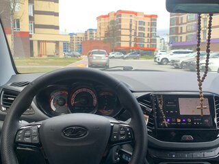2019 Lada (ВАЗ) Vesta SW Cross I, бежевый, 995000 рублей, вид 4