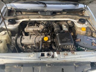 2002 Lada (ВАЗ) 2115, серебристый, 70000 рублей, вид 2