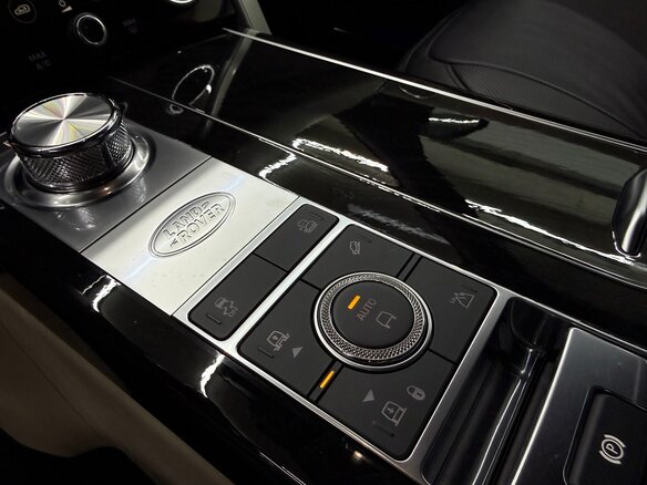 2021 Land Rover Range Rover IV Рестайлинг, синий, 7750000 рублей - вид 10