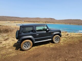 2021 Suzuki Jimny Sierra IV, чёрный, 2500000 рублей, вид 2