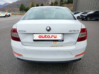 2016 Skoda Octavia III (A7), белый, 590000 рублей, вид 2