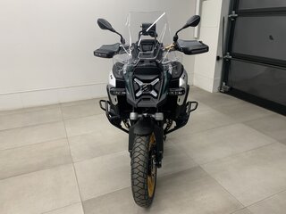 2025 BMW R 1300 GS Adventure, зелёный, 3300000 рублей, вид 3