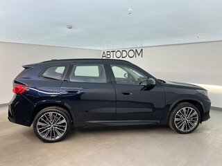 2026 BMW X1 Long 25Li xDrive III (U11/U12), чёрный, 5830000 рублей, вид 4