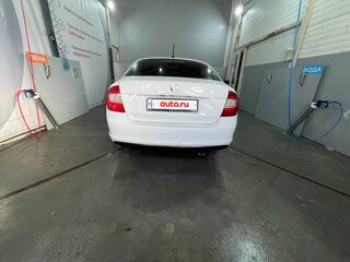 2016 Skoda Rapid I, белый, 680000 рублей, вид 4