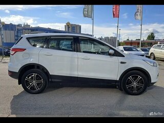 2014 Ford Kuga II, белый, 1200000 рублей, вид 2