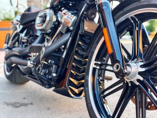 2021 Harley-Davidson Breakout, чёрный, 2135000 рублей, вид 2