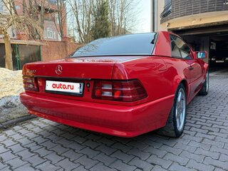1992 Mercedes-Benz SL-Класс 500 IV (R129), красный, 4500000 рублей, вид 3