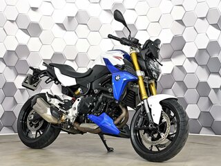 2023 BMW F 900 R, белый, 899000 рублей, вид 1