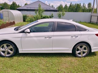 2019 Hyundai Sonata VII (LF) Рестайлинг, белый, 1920000 рублей, вид 2