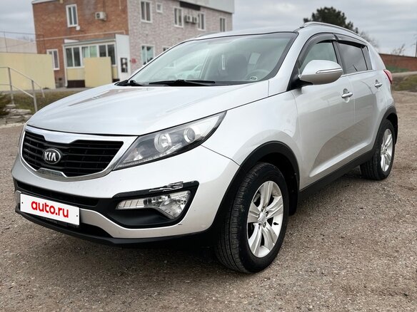 2010 Kia Sportage III, серебристый, 1100000 рублей