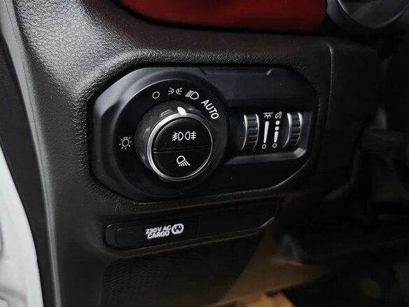 2023 Jeep Gladiator II (JT), белый - вид 11