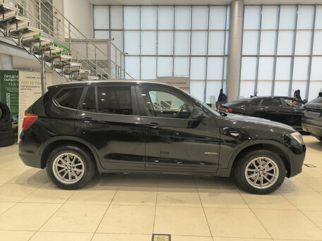 2014 BMW X3 20i xDrive II (F25) Рестайлинг, чёрный, 1690000 рублей, вид 5