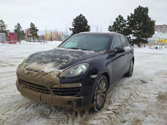 2014 Porsche Cayenne Diesel II (958), чёрный, 2700000 рублей