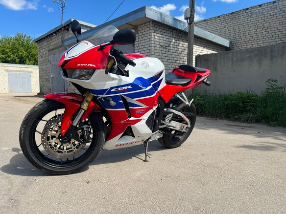 2013 Honda CBR 600RR, белый, 640000 рублей - вид 9