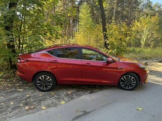 2022 JAC J7 I, красный, 1110000 рублей, вид 3