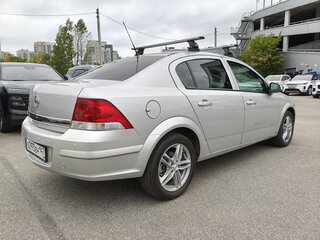 2011 Opel Astra H Рестайлинг, серебристый, 449000 рублей, вид 4