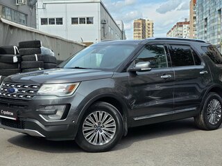 2018 Ford Explorer V Рестайлинг, серый, 2099000 рублей, вид 2