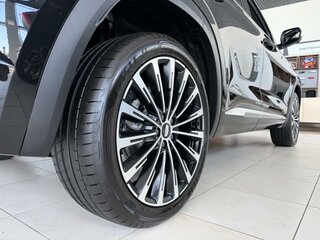 2026 Geely Monjaro I, чёрный, 4954990 рублей, вид 5