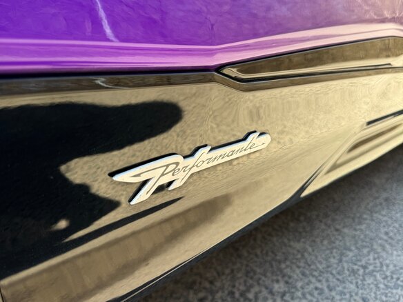 2023 Lamborghini Urus Performante I Рестайлинг, фиолетовый, 30000000 рублей - вид 16