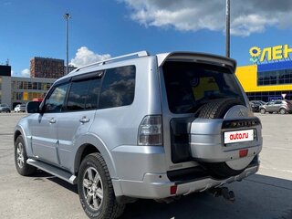 2010 Mitsubishi Pajero IV, серебристый, 1580000 рублей, вид 3