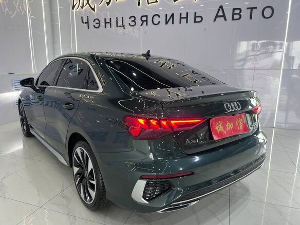 2023 Audi A3 35 TFSI Long IV (8Y), зелёный, 2200000 рублей - вид 5
