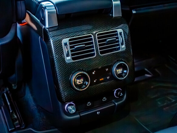 2021 Land Rover Range Rover IV Рестайлинг, серый, 7500000 рублей - вид 19