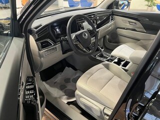 2025 KGM Korando, чёрный, 3399000 рублей, вид 3
