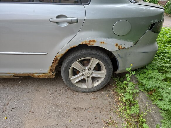 2005 Mazda 6 I (GG), серебристый, 150000 рублей - вид 11