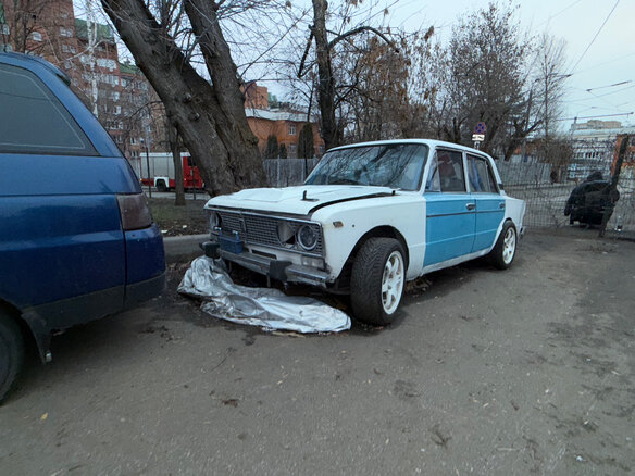 1997 Lada (ВАЗ) 2106 5-speed, белый, 364000 рублей - вид 6