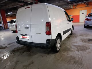 2013 Citroen Berlingo II Рестайлинг, белый, 480000 рублей, вид 5