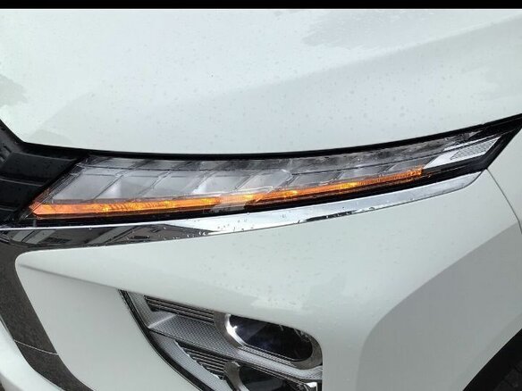 2022 Mitsubishi Eclipse Cross I Рестайлинг, белый, 2500000 рублей - вид 4