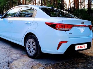 2018 Kia Rio IV, белый, 1349000 рублей, вид 5